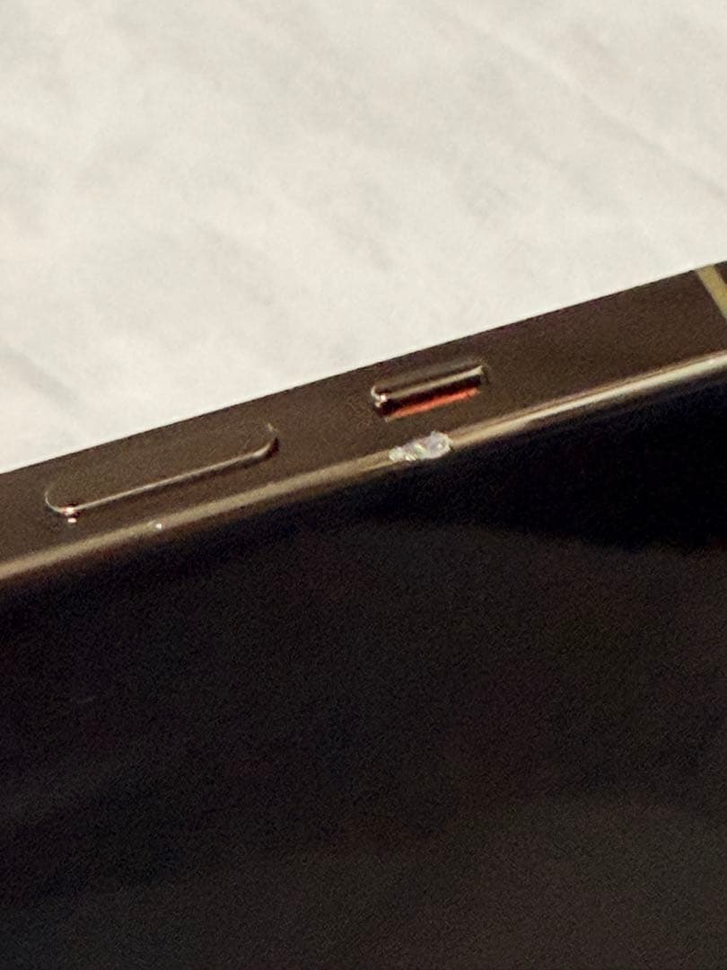 Apple iPhone 14promax ゴールド
