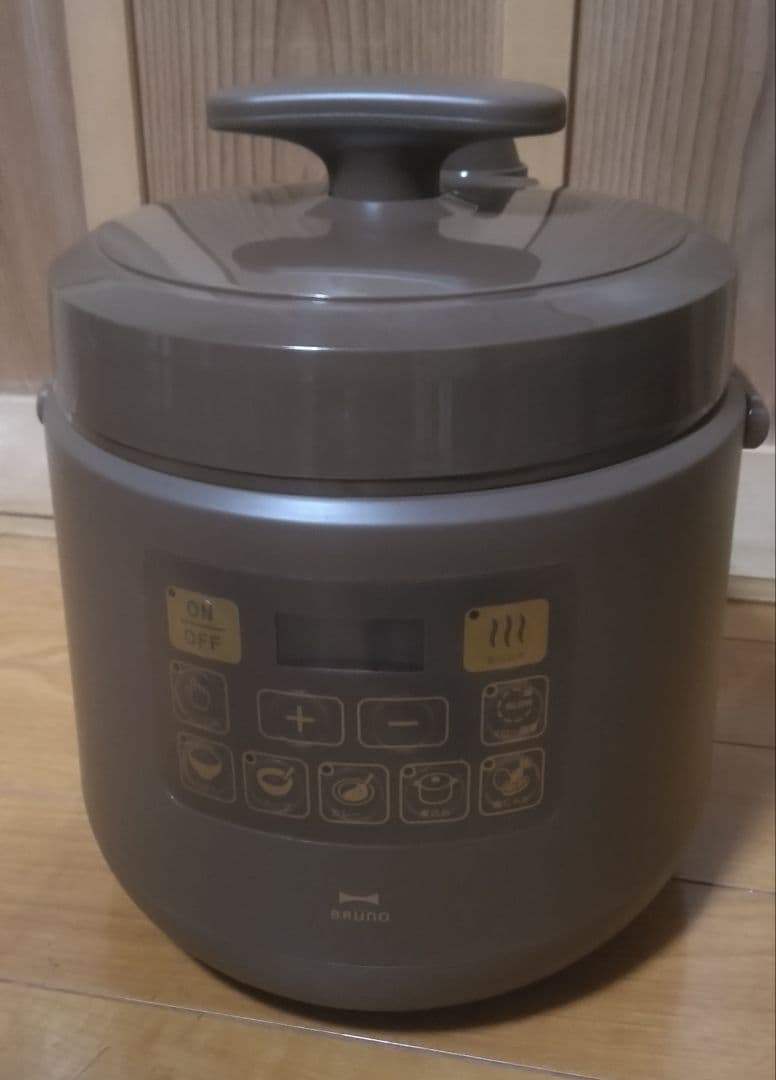 【新品未使用】BRUNO 電気圧力鍋 マルチ圧力クッカー ブラウン 2024年製