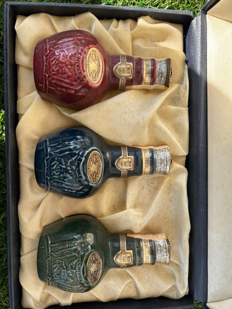 SALUTE 21年　ミニボトルセット 箱付き