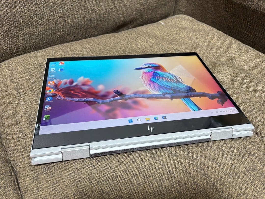 美品　HP 2-in-1 ノートUS キー15.6 インチ　バッテリー100%