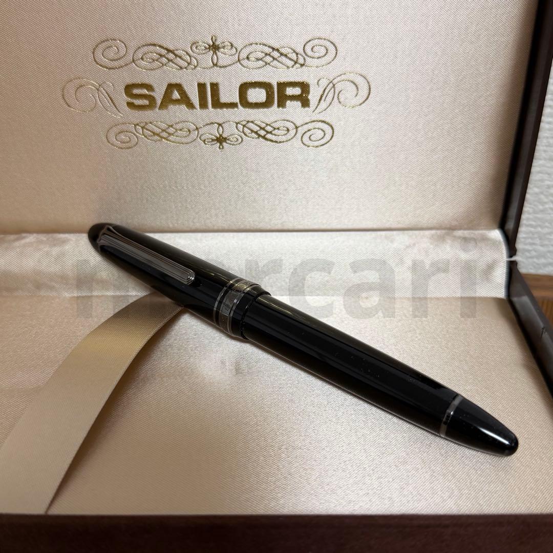 【新品未使用】セーラーSAILORプロフィットブラックラスター万年筆*旧ロゴ*M