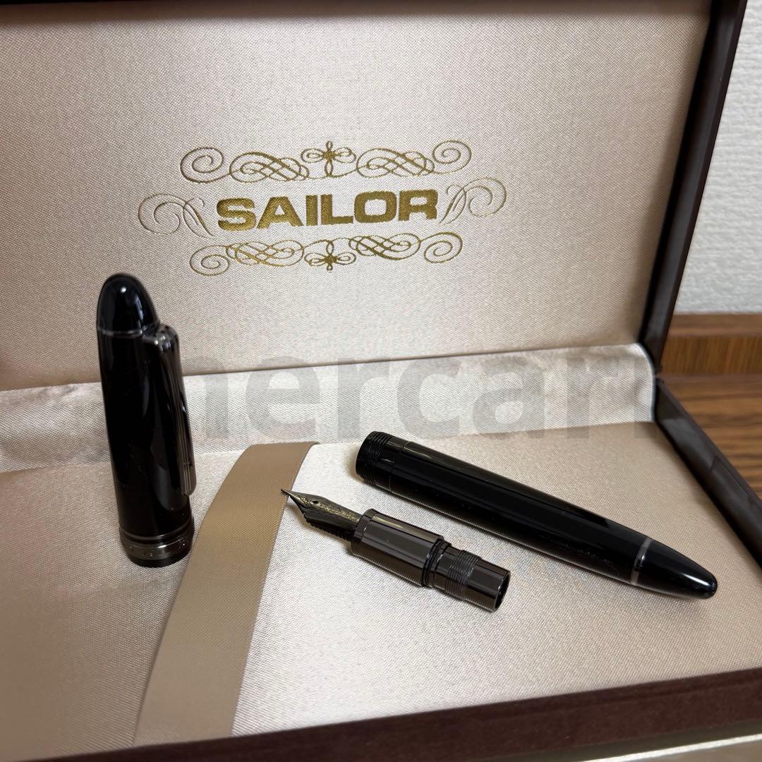 【新品未使用】セーラーSAILORプロフィットブラックラスター万年筆*旧ロゴ*M