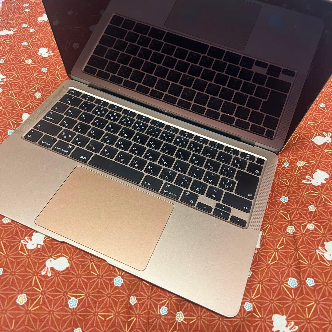 Apple MacBook Air M1 2020バッテリー98% 512GB