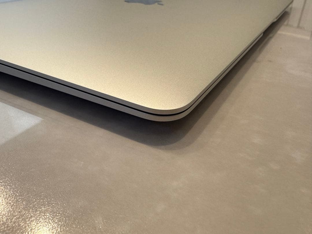 Apple MacBook Air シルバー 本体 2019年モデル