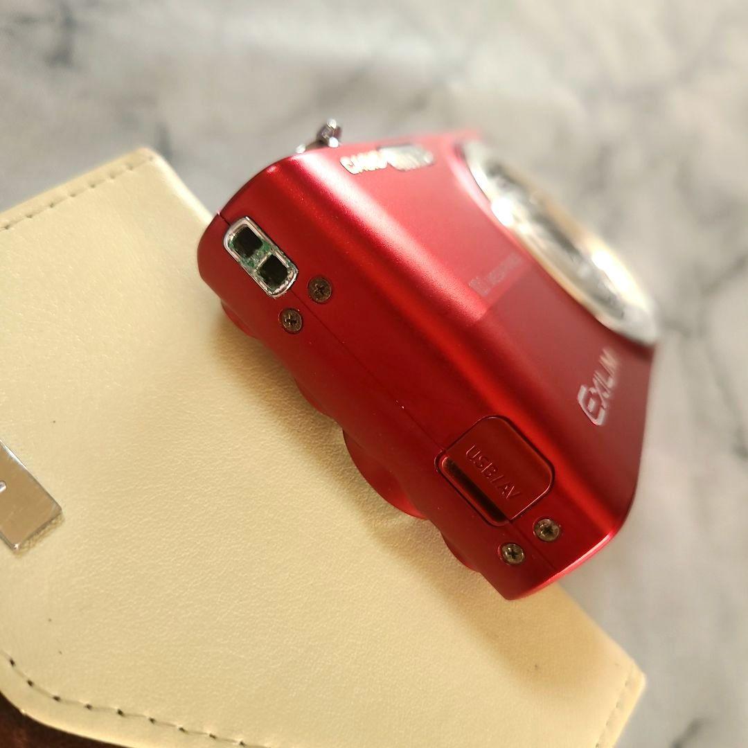 【美品】CASIO EXILIM ZOOM　レッド EX-Z200RD　デジカメ