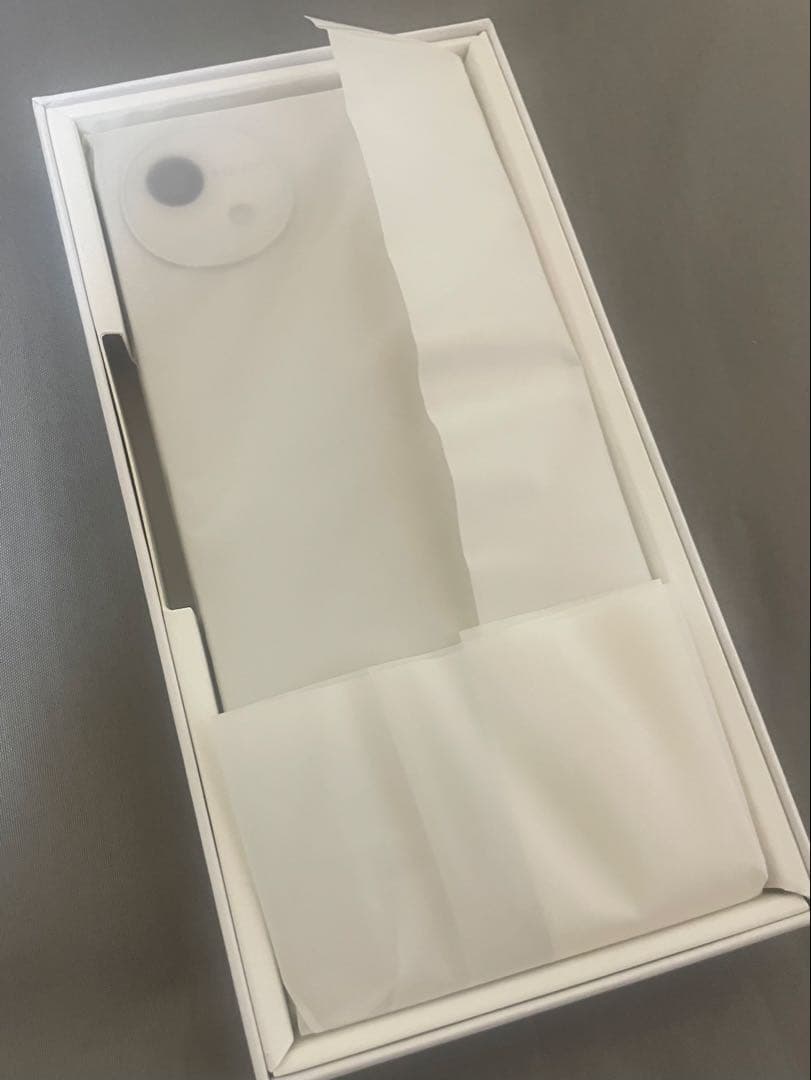 AQUOS wish5 SH-52F ホワイト(ユキ)