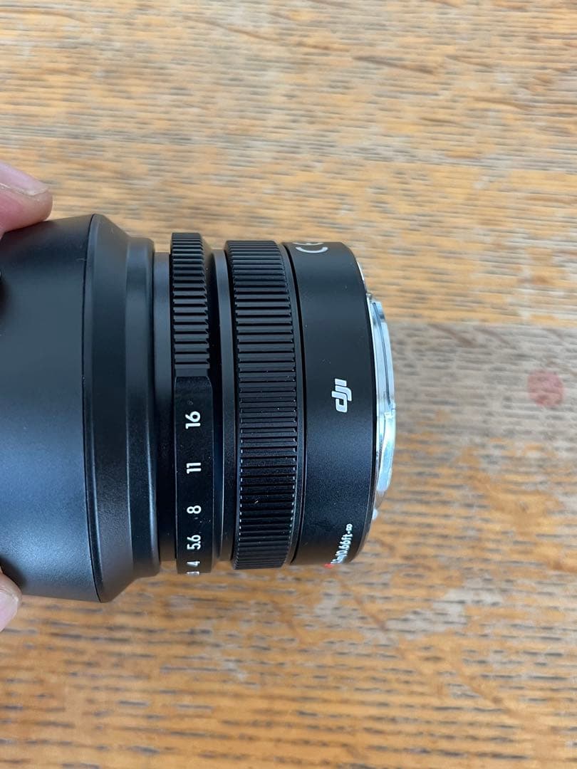 15mm F1.7 単焦点レンズ AF/MF切替