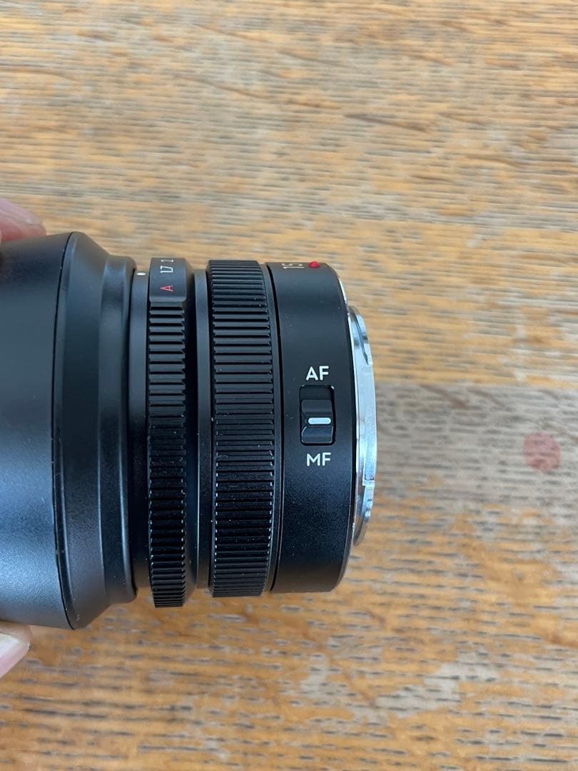 15mm F1.7 単焦点レンズ AF/MF切替