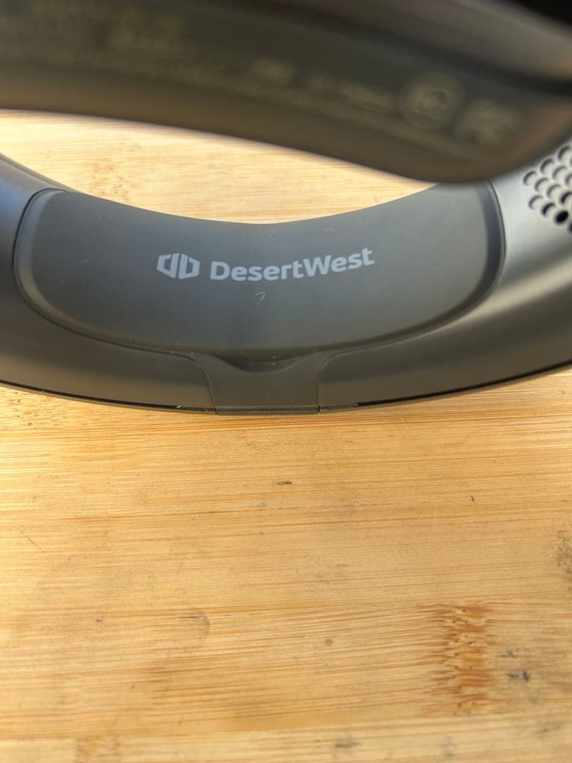 Desert Westデザートウエストネッククーラー LN:F3AG23X