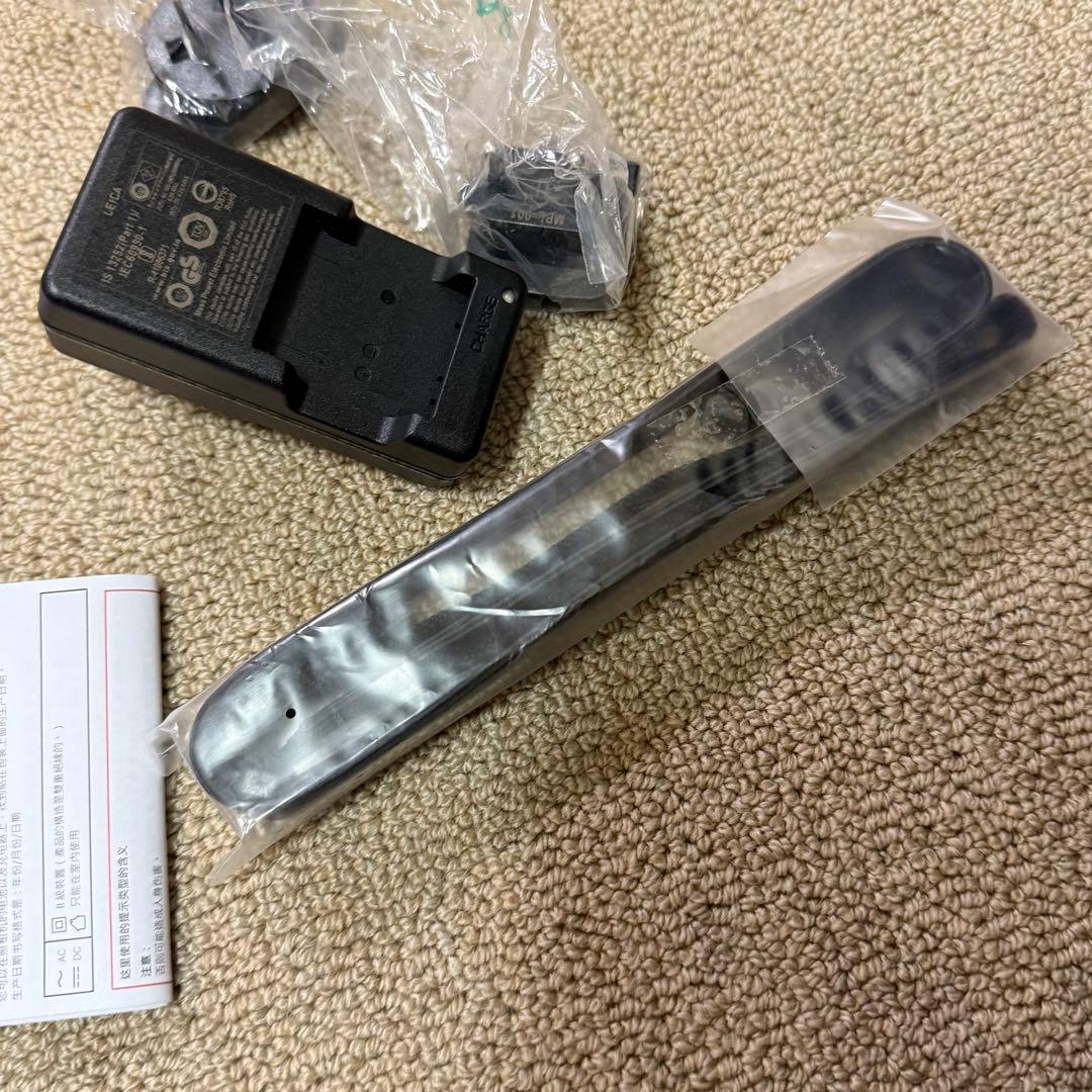LEICA SOFORT インスタントカメラ レッド 赤