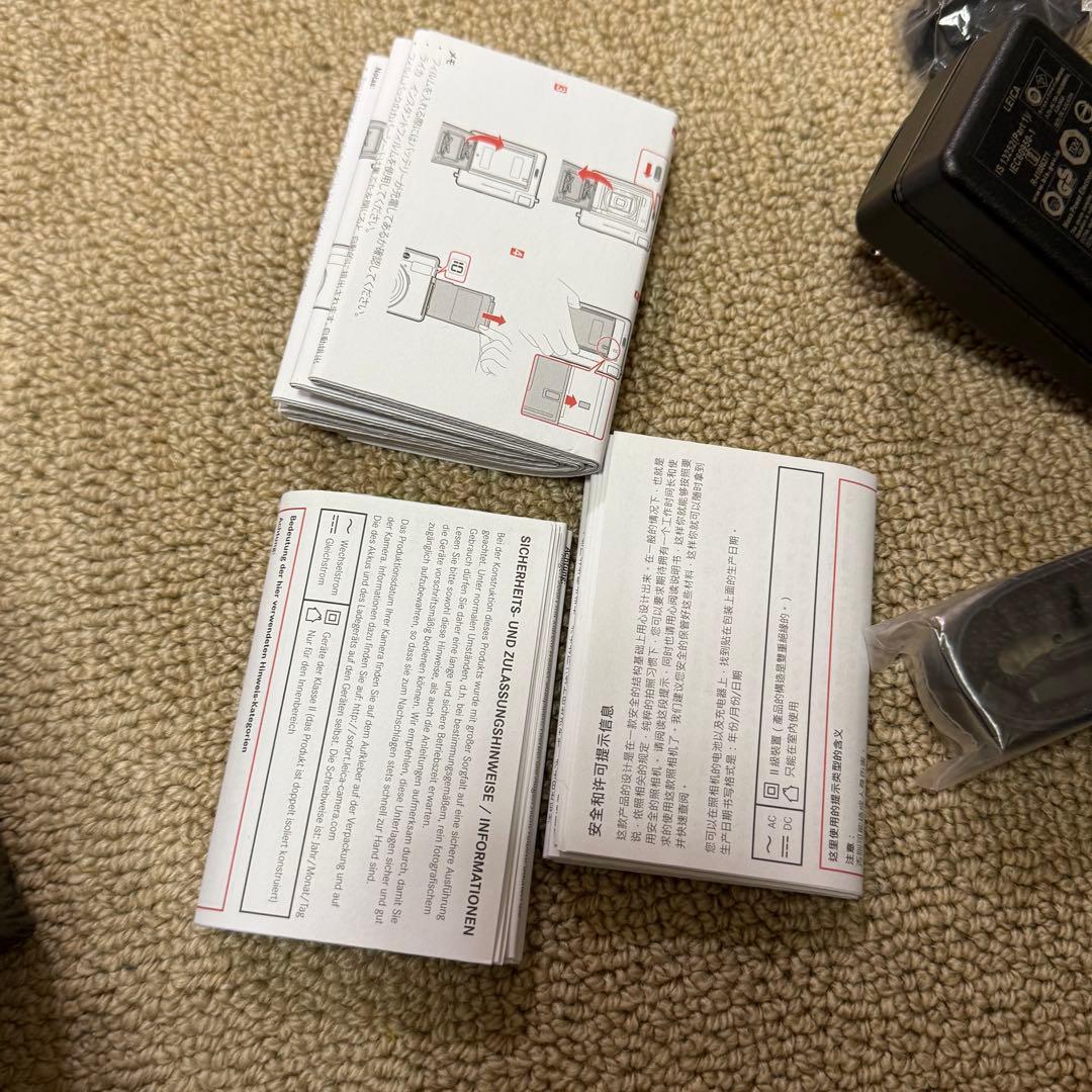 LEICA SOFORT インスタントカメラ レッド 赤