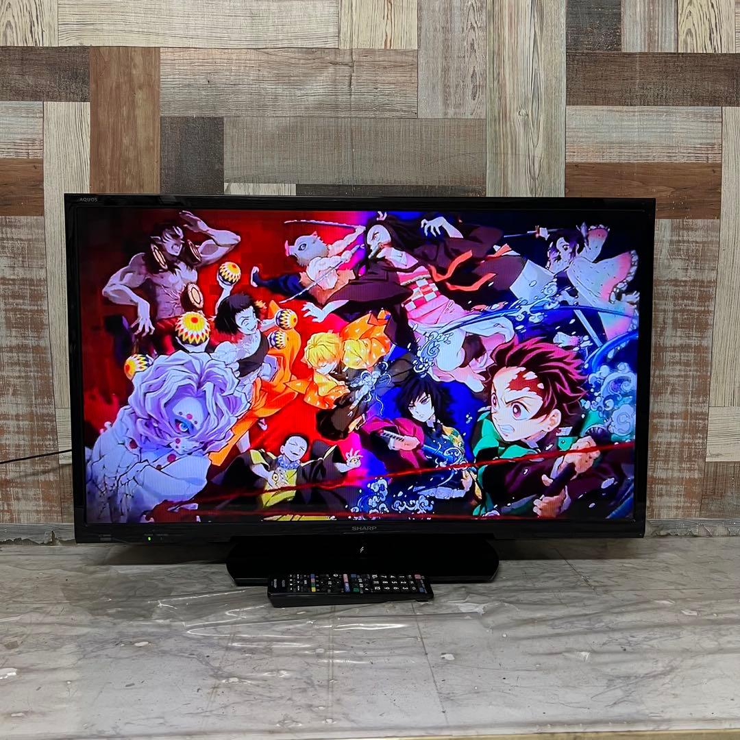全国送料込❣️シャープ32型液晶テレビWチューナー 色鮮やかなクリアな映像