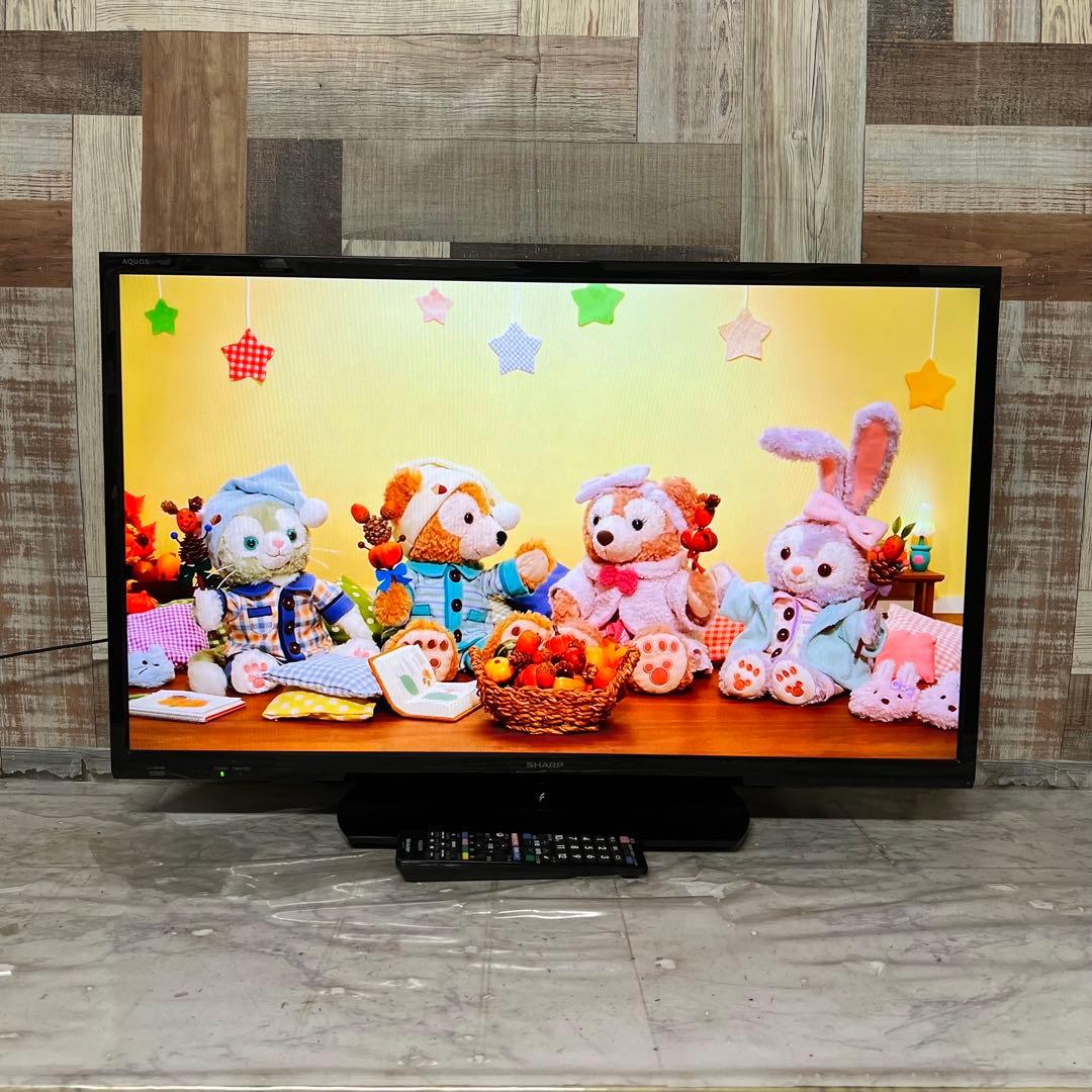 全国送料込❣️シャープ32型液晶テレビWチューナー 色鮮やかなクリアな映像