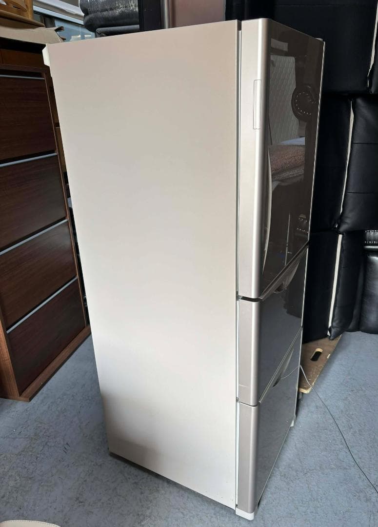 HITACHI 3ドア 冷蔵庫 製氷付 R-S2700FV 2015年製Used