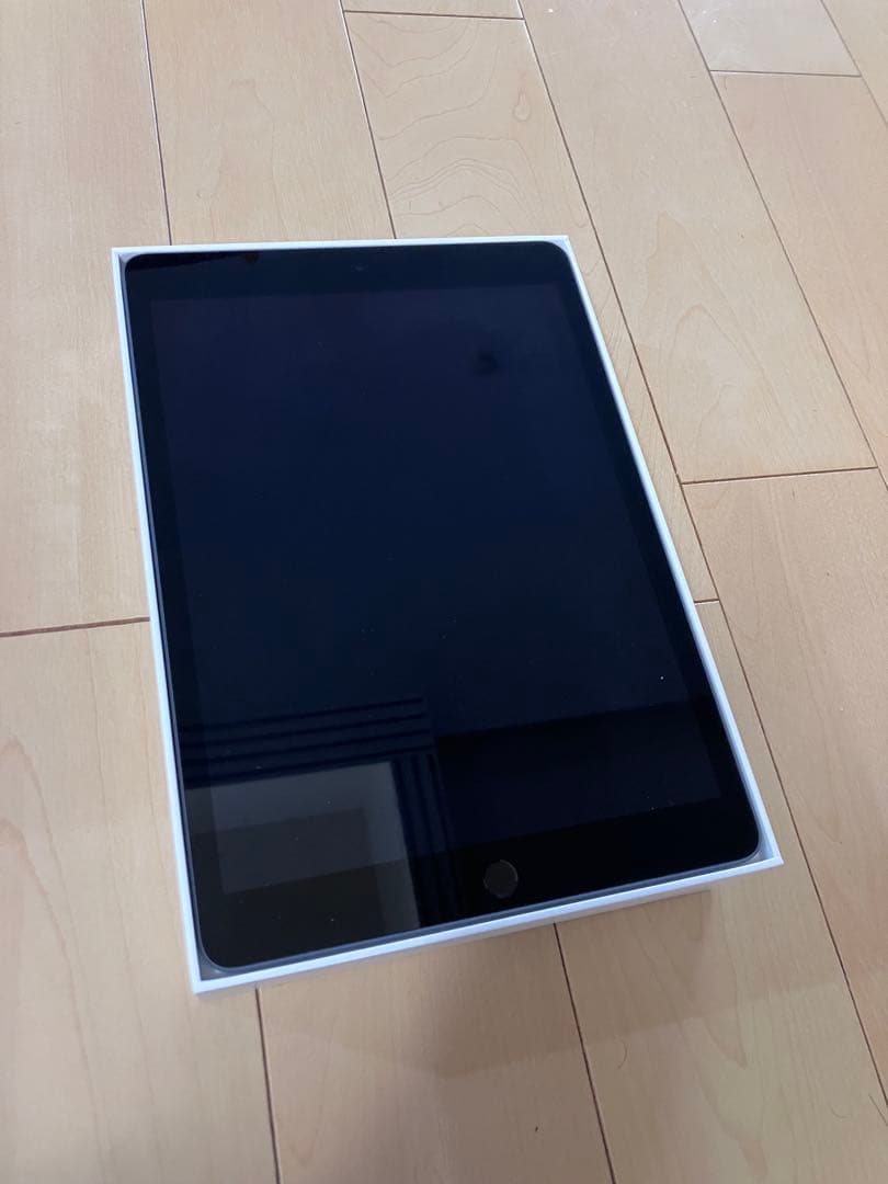 Apple iPad（第9世代） 10.2インチ Wi-Fi６４GB