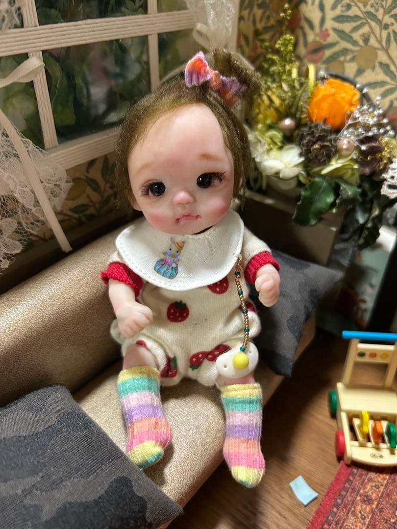すずちゃんドール　樹脂粘土ベビーサーニット　小さな赤ちゃん人形