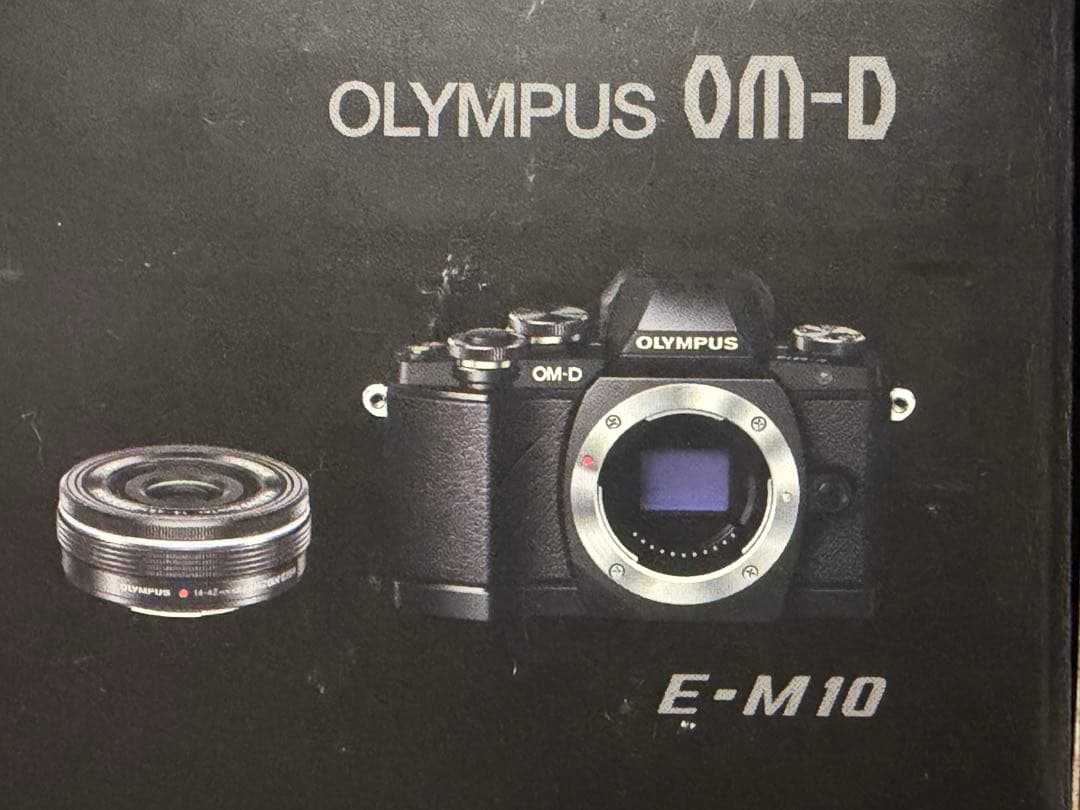 (新品)OLYMPUS OM-D E-M10 14-42mm EZ レンズキット