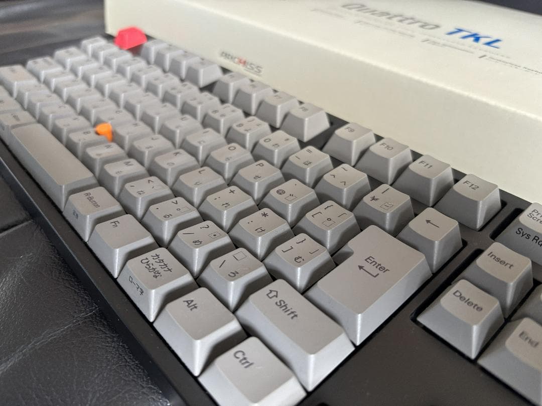 美品　ARCHISS Quattro TKL AS-KBQ91/TGBA 日本語