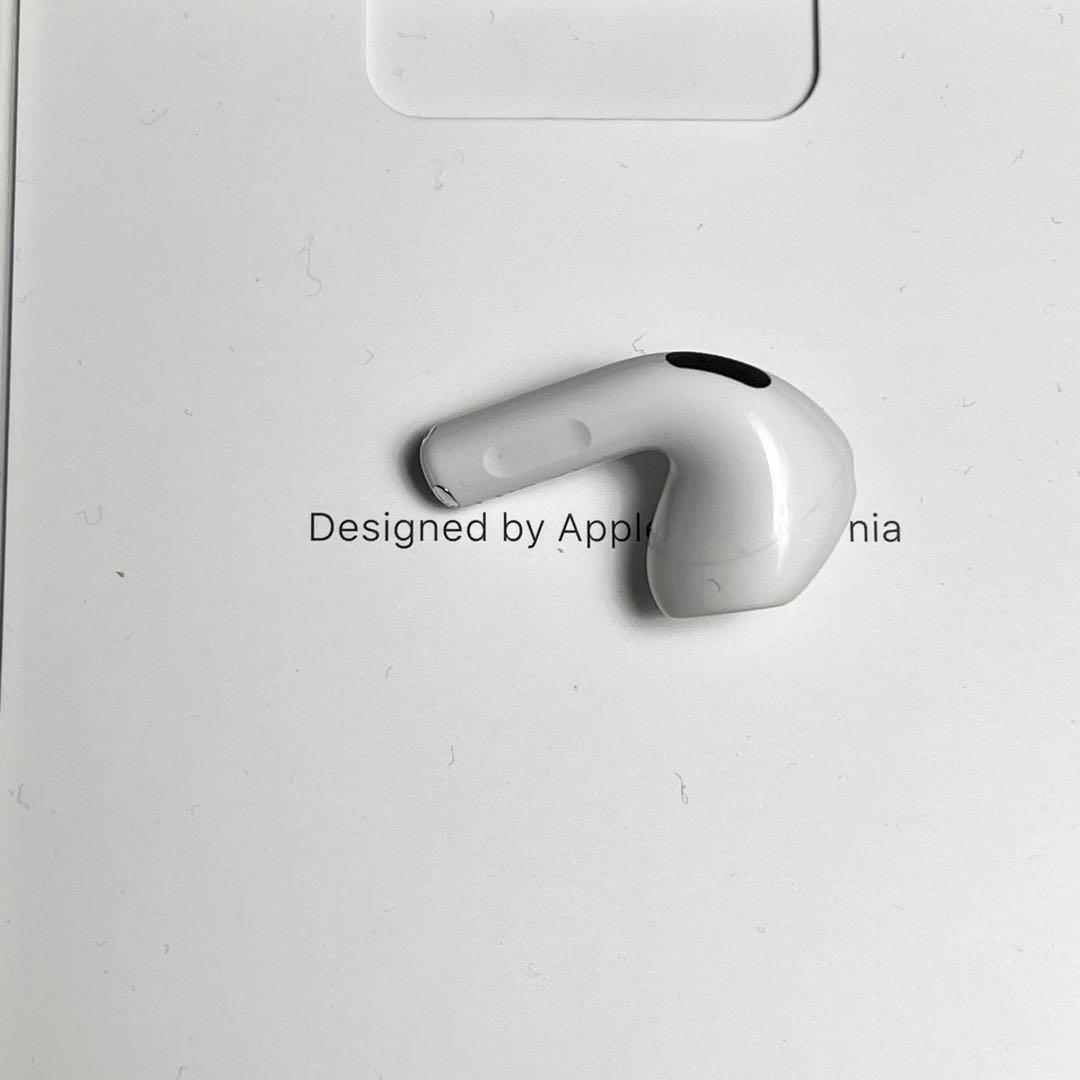 美品 AirPods 第4世代 右耳A3050 Apple 右