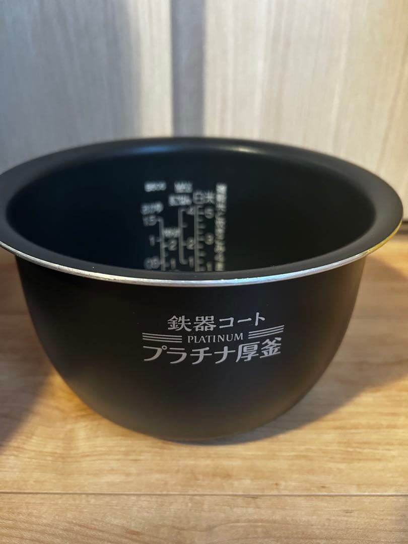 象印 NW-JE10 圧力IH炊飯器 5.5合 22年制