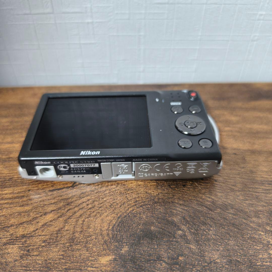 【美品・付属品完備】Nikon COOLPIX S3300 シルバー