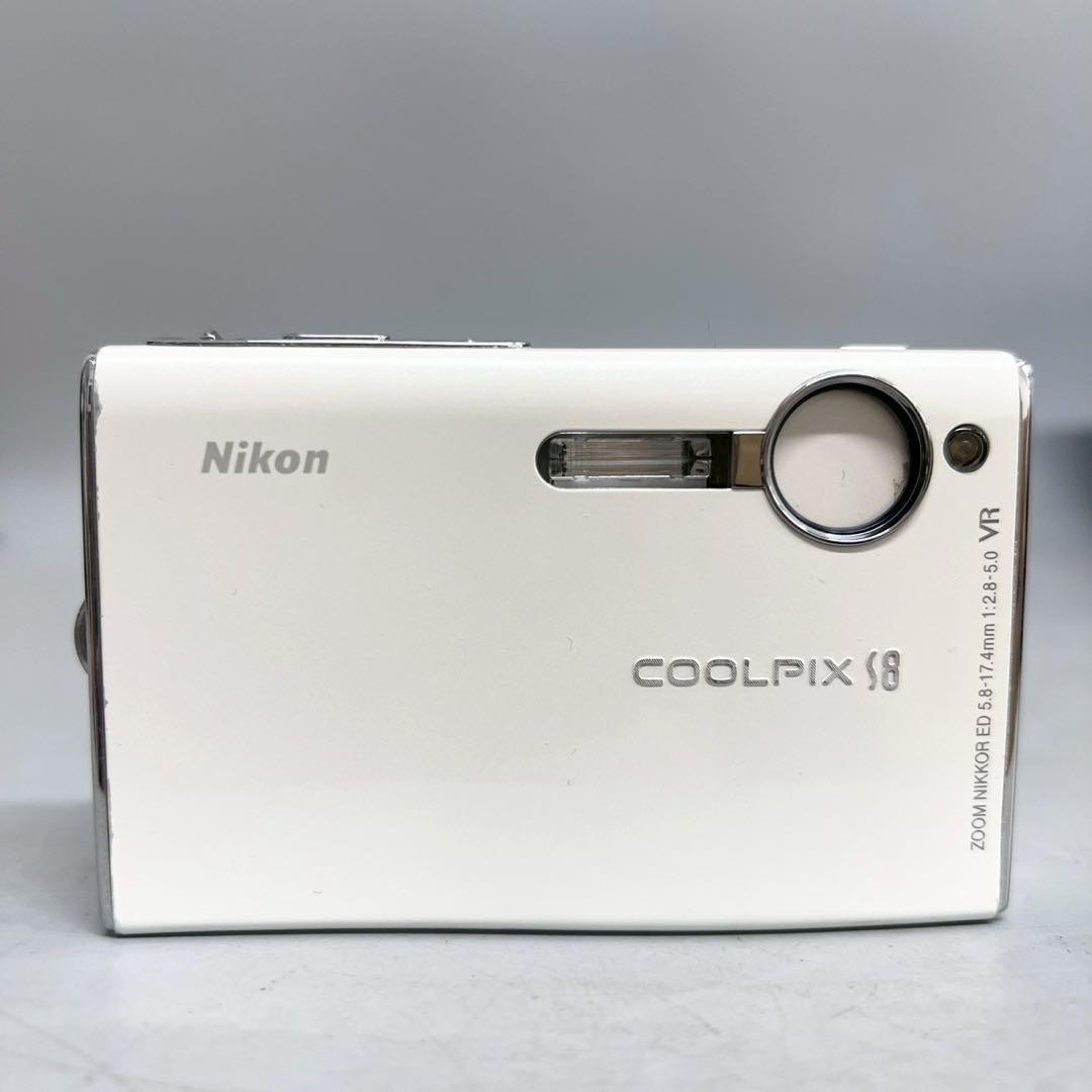 Nikon COOLPIX S8 ホワイト 本体 付属品 箱 通電確認済み