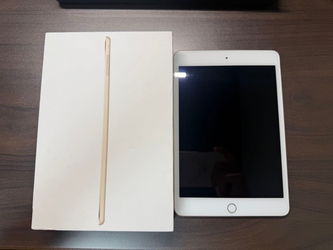 Apple iPad mini4 ゴールド 本体 箱付き