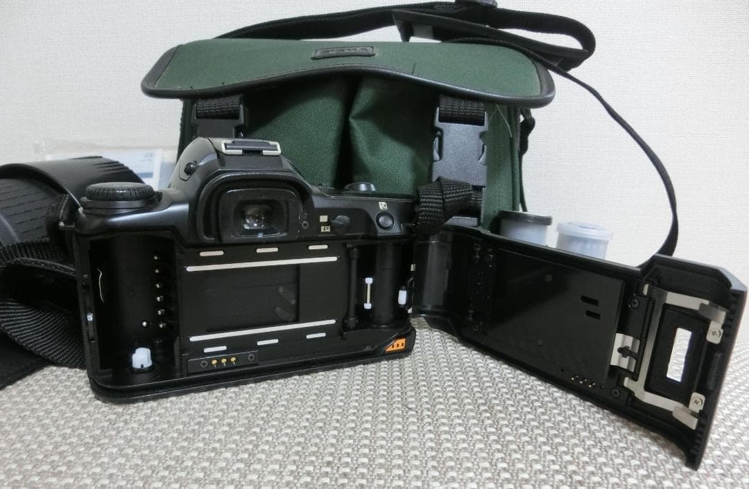 PENTAXフィルムカメラ MZ-10 SIGMAズームレンズ ＋取説＋三脚