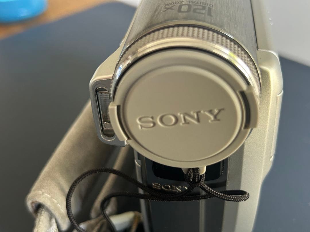 SONY ソニーDCR-PC350Handycam デジタルビデオカメラ