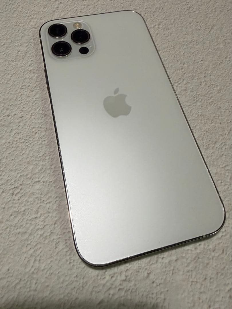 iPhone 12 Pro 128GB シルバー SIMフリー