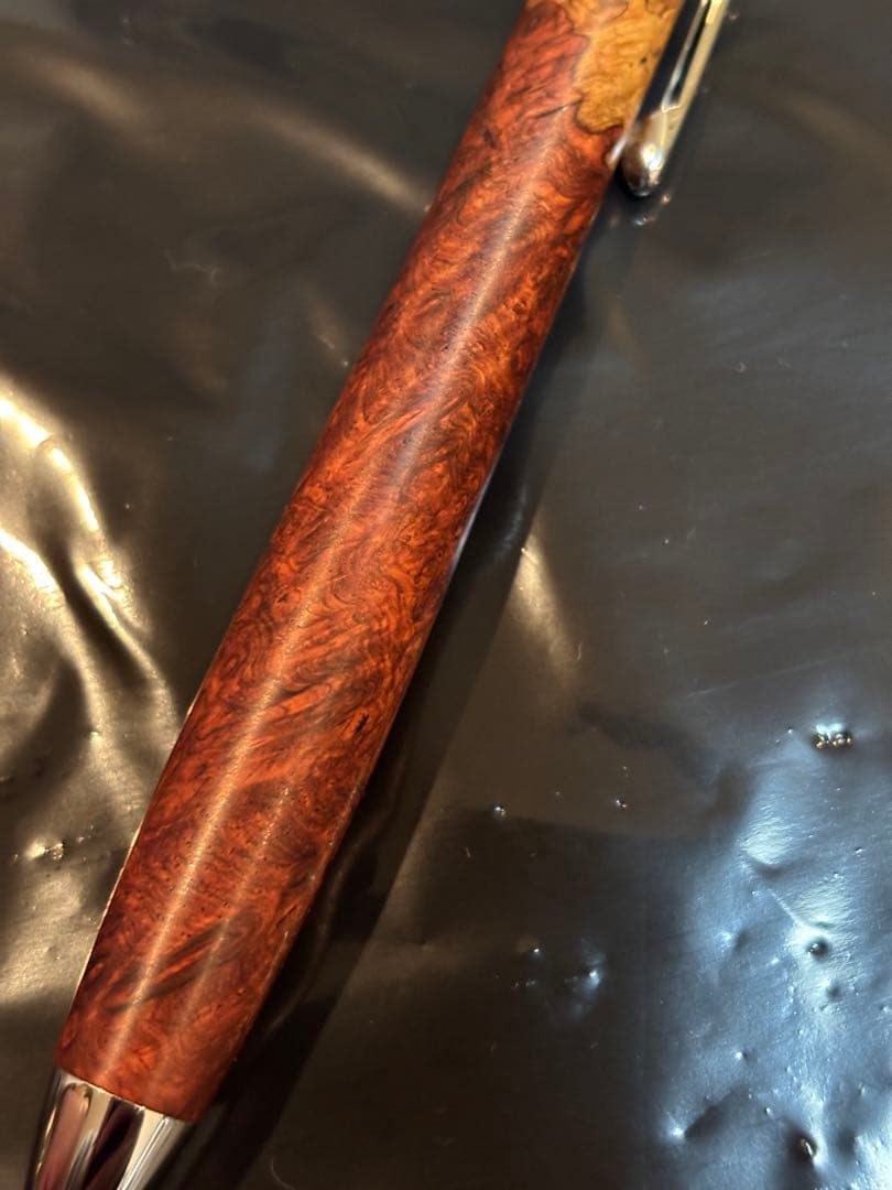 工房 楔 本花梨 瘤 紅白 スポルテッド 木軸 シャープペン 0.9mm