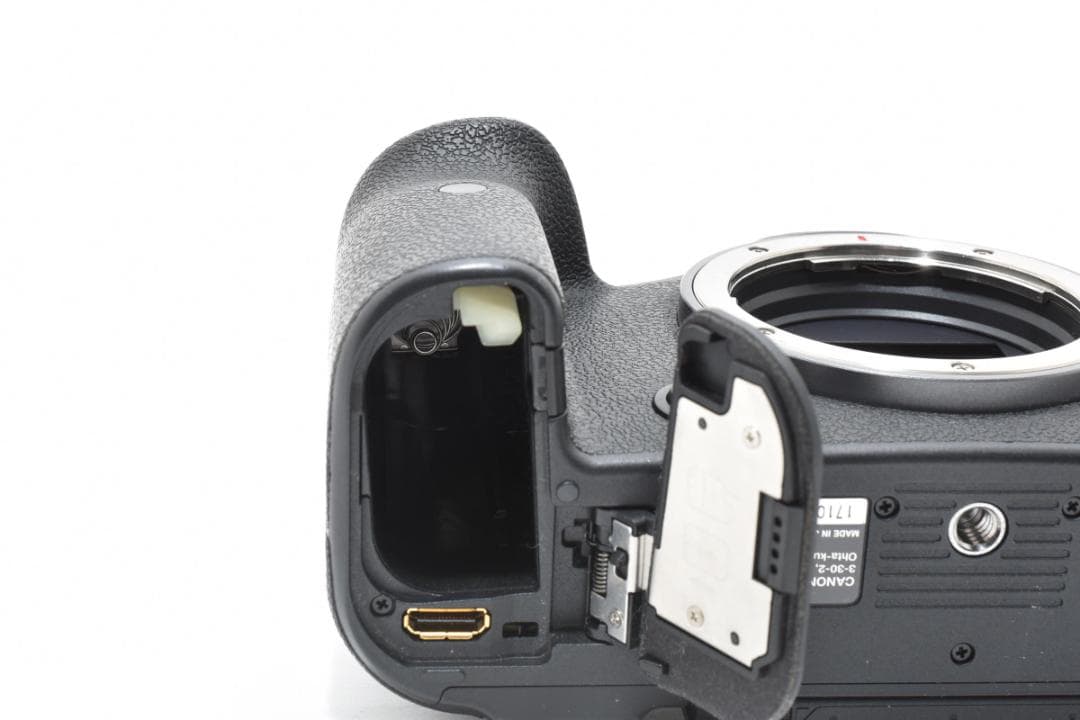 【超美品】Canon キャノン EOS R6 ミラーレス一眼カメラ 箱 #463