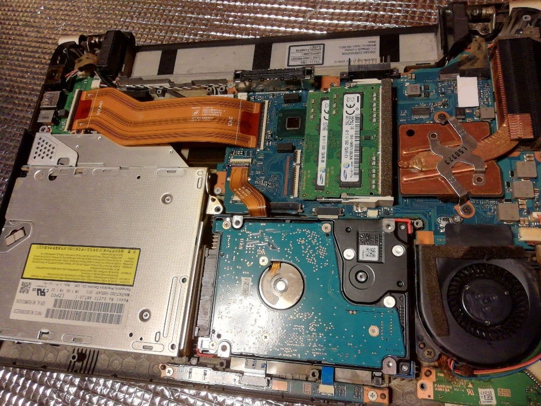 Toshiba ノートPC　R83(R734) i7 8GB 1TSSHD