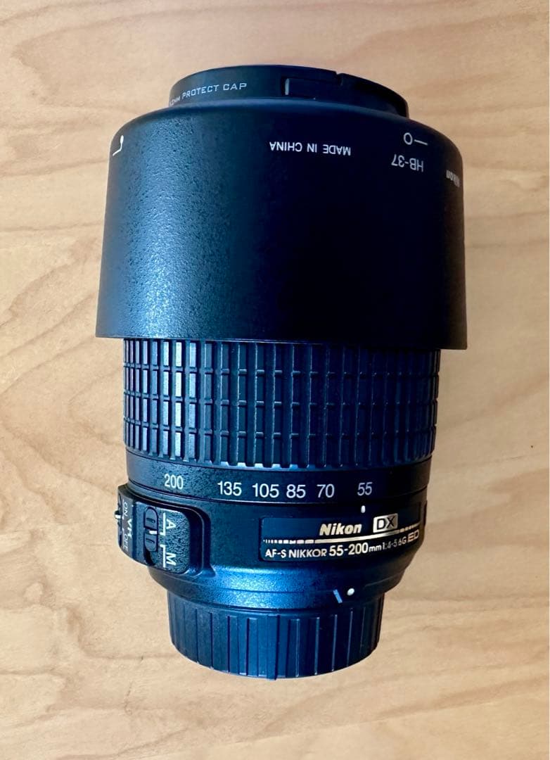 デジタル一眼レフカメラ NikonニコンD3300 ダブルズームキット レッド