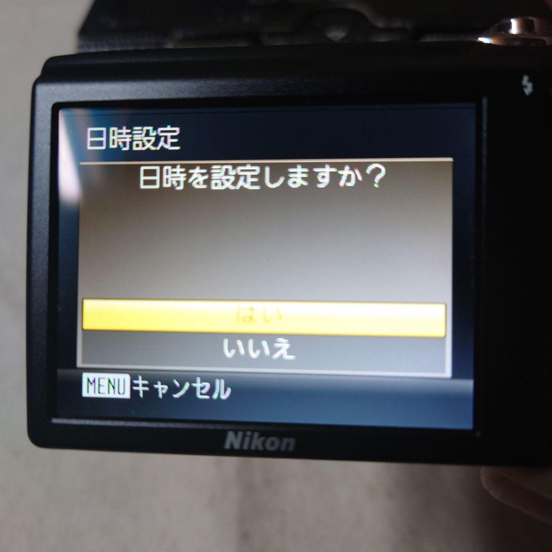 Nikon COOLPIX S3000・12.0メガピクセル デジタルカメラ