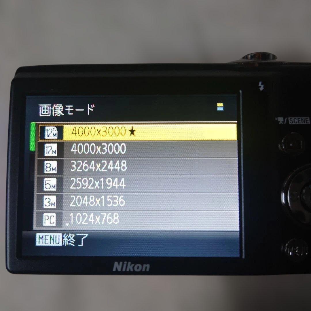 Nikon COOLPIX S3000・12.0メガピクセル デジタルカメラ
