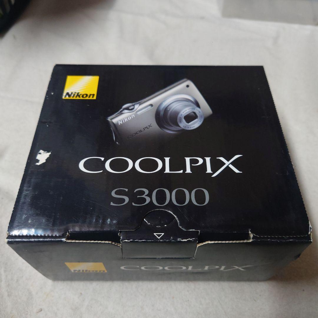 Nikon COOLPIX S3000・12.0メガピクセル デジタルカメラ