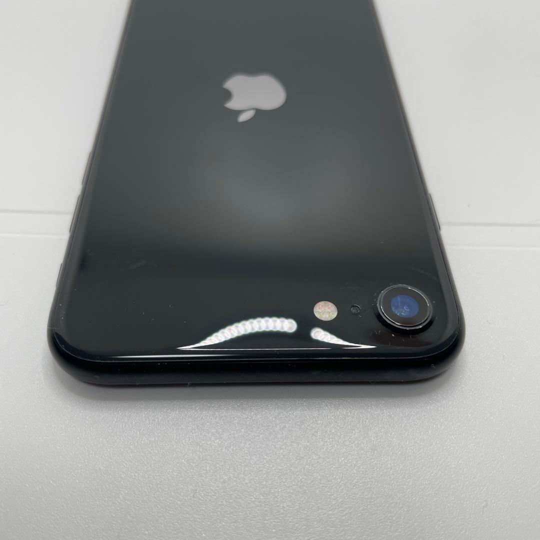 【格安美品】iPhone SE2 256GB simフリー本体 390