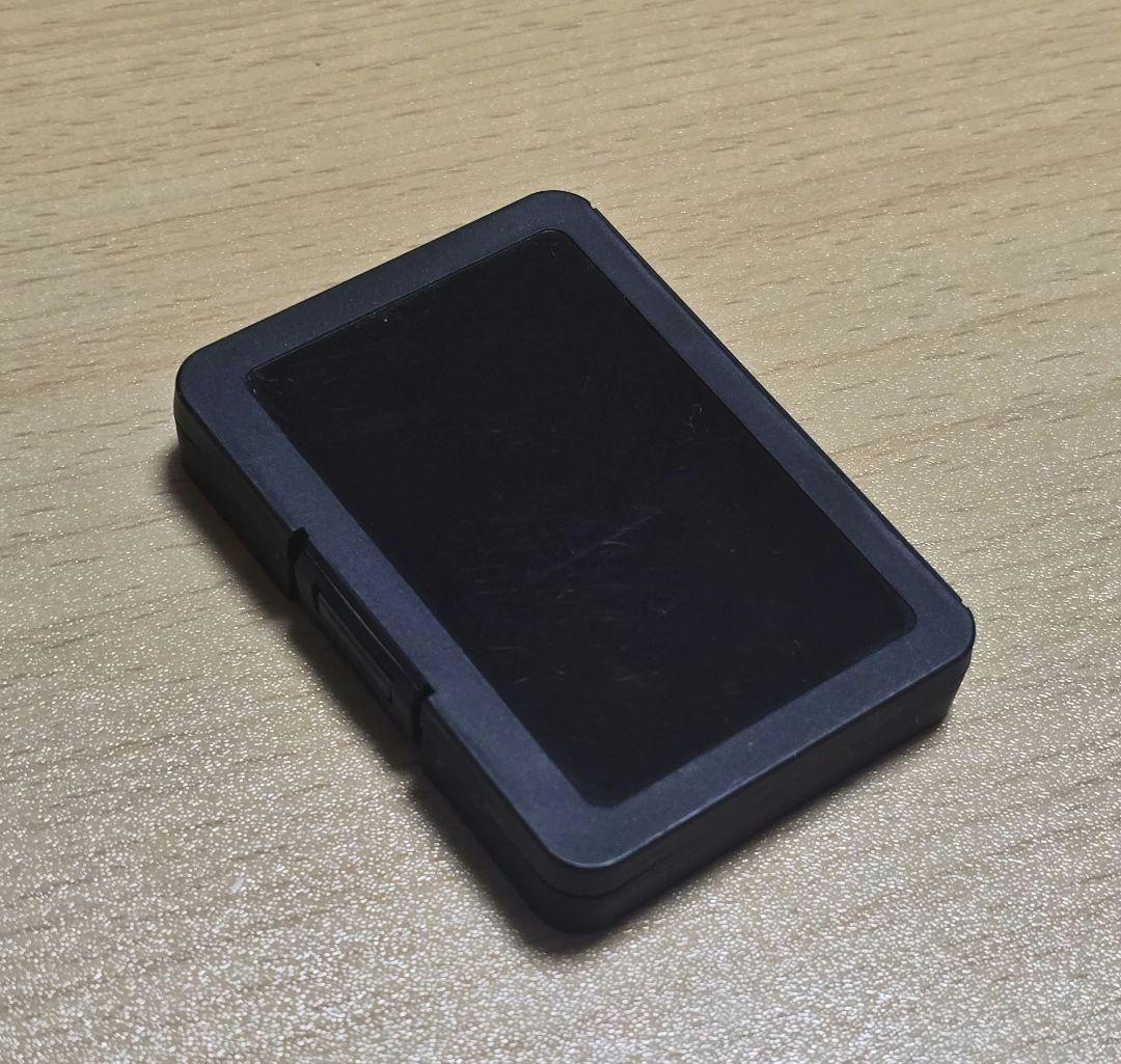 セール中 希少品 MemoryStick Pro Duo カードリーダーケース付