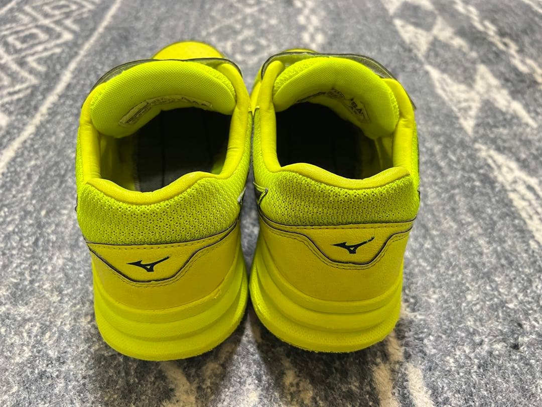 H*g様 Mizuno 蛍光イエロー 安全靴 ベルクロ　【25.5cm】