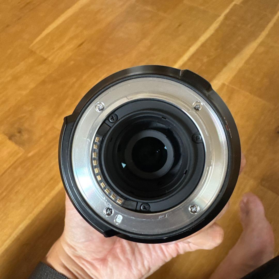 XF 16-80mm F2.8-4 ズームレンズ