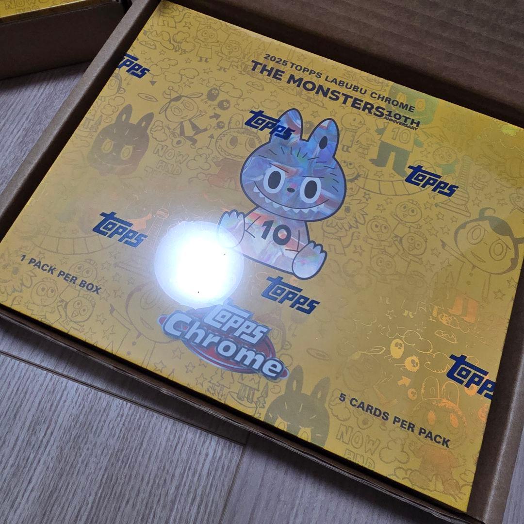 ラブブ Topps カード 未開封品 3box