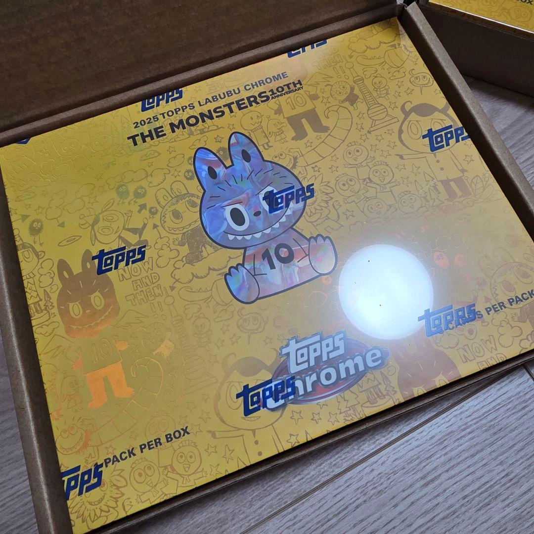 ラブブ Topps カード 未開封品 3box