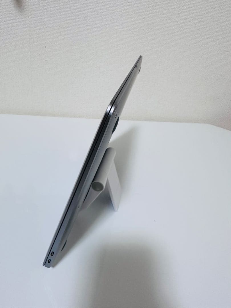 Macbook Air 2020 (13インチ) M1 8GB/256GB