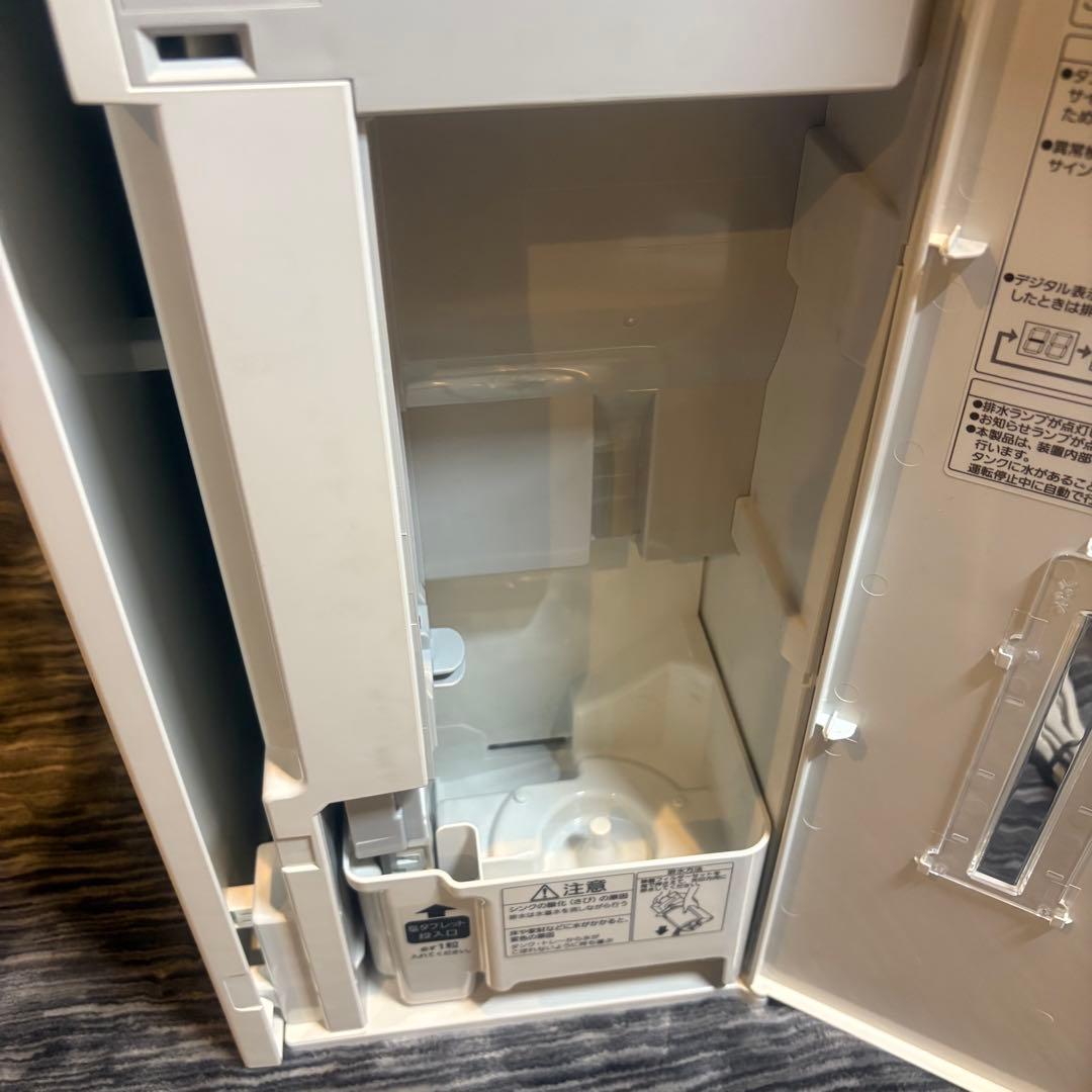 【ほぼ未使用】Panasonic zaino F-MVB11 除菌脱臭機
