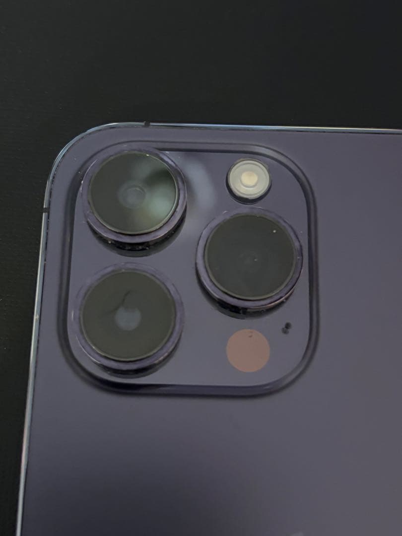 Apple iPhone 14 Pro &ケース2つ付き