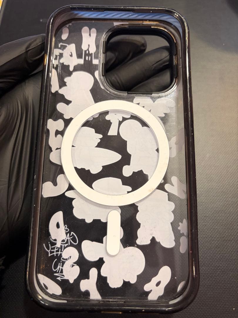 Apple iPhone 14 Pro &ケース2つ付き
