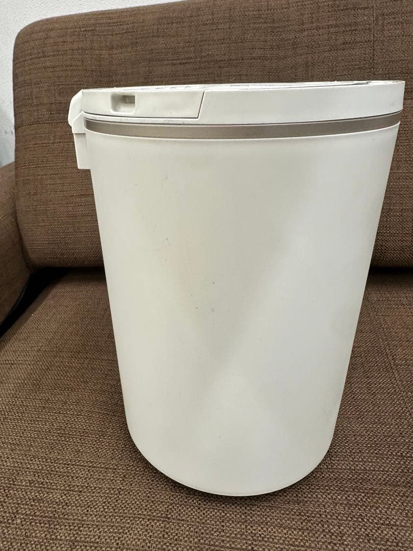 ！アイリスオーヤマ スチーム式加湿器 AHM-MH60-W 2024年製