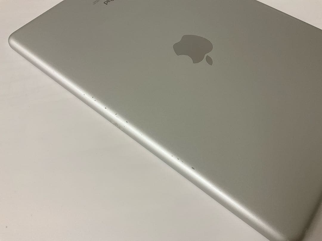 【BT89%】iPad 第9世代 64GB Wifiモデル シルバー