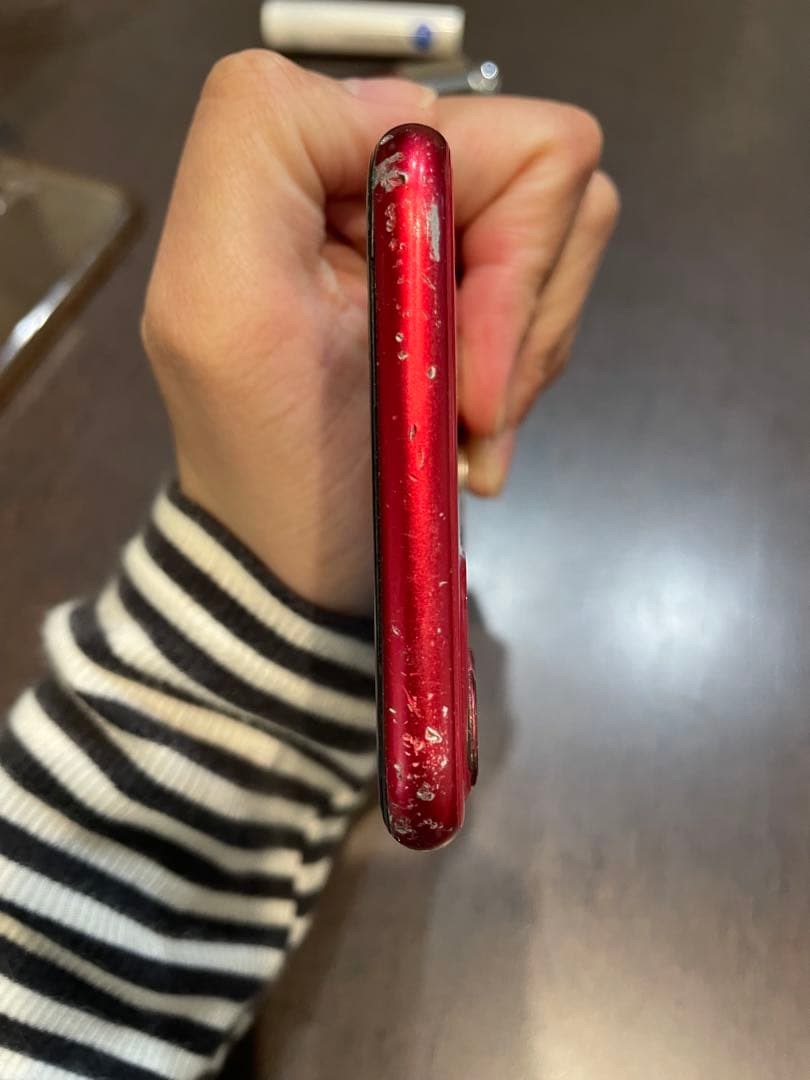 Apple iPhone 11 (128GB) 赤